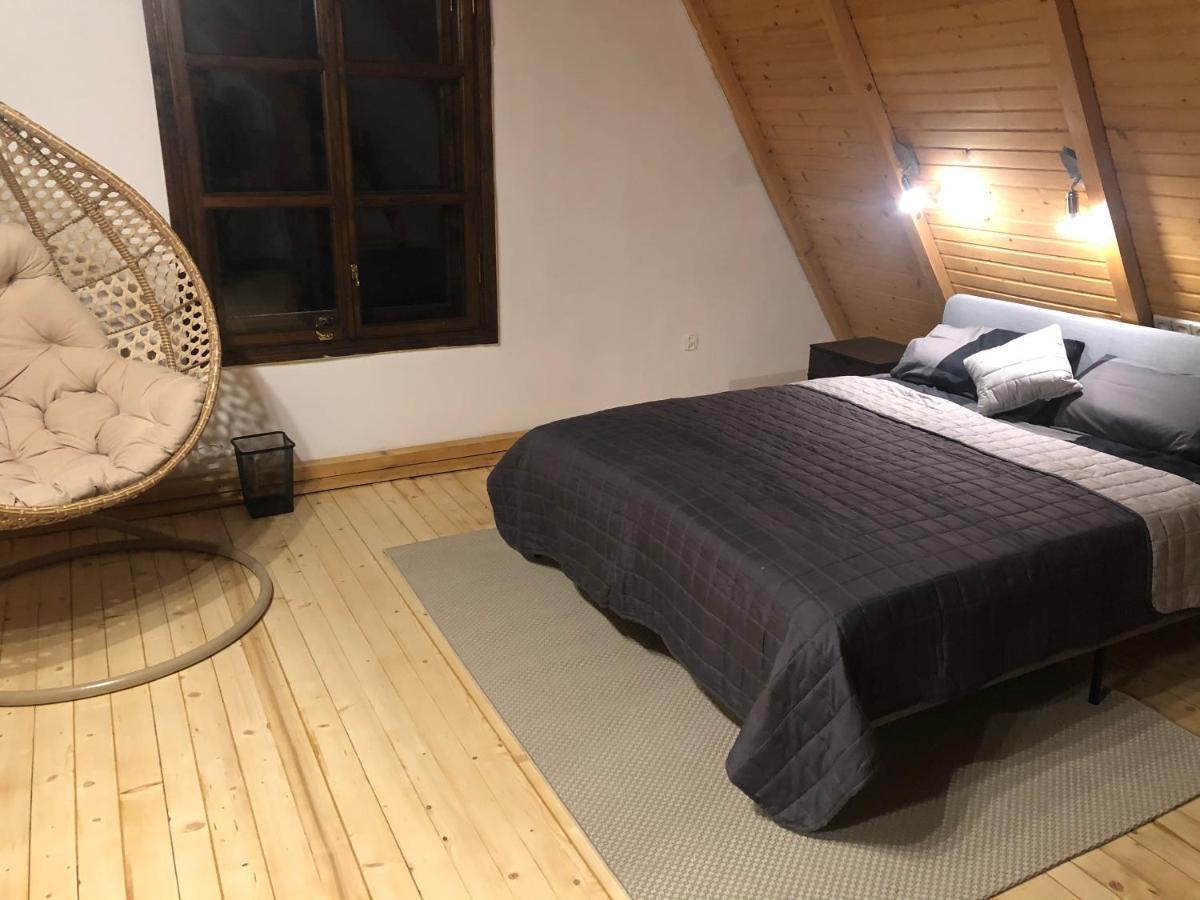 Sadyba Vanda Oryavchyk Dış mekan fotoğraf