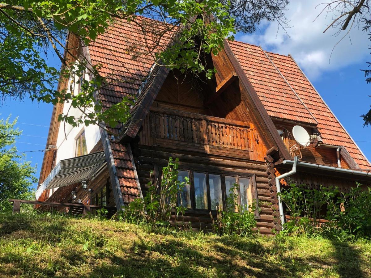Sadyba Vanda Oryavchyk Dış mekan fotoğraf